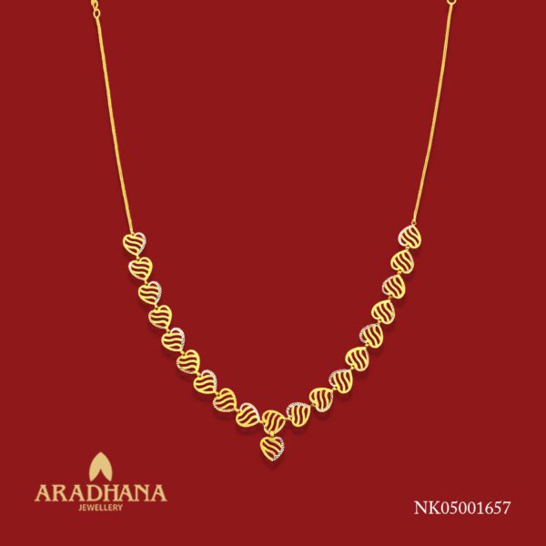 NECKLACE 1657