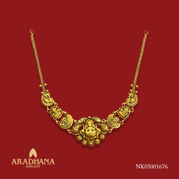 NECKLACE 1676