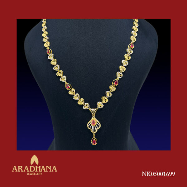 NECKLACE -1699