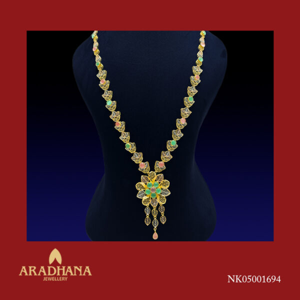 NECKLACE -1694
