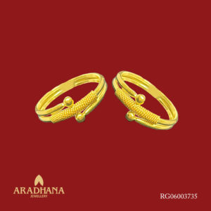 GOLD RING 3735