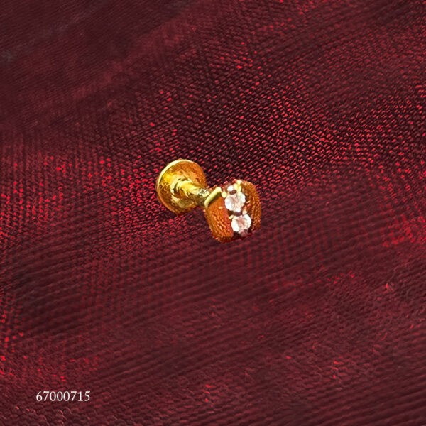 DIAMOND NOSE PIN 0715
