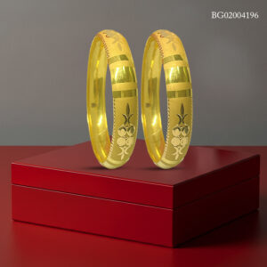 GOLD BANGLE 4196